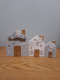 Set of 3 christmas houses