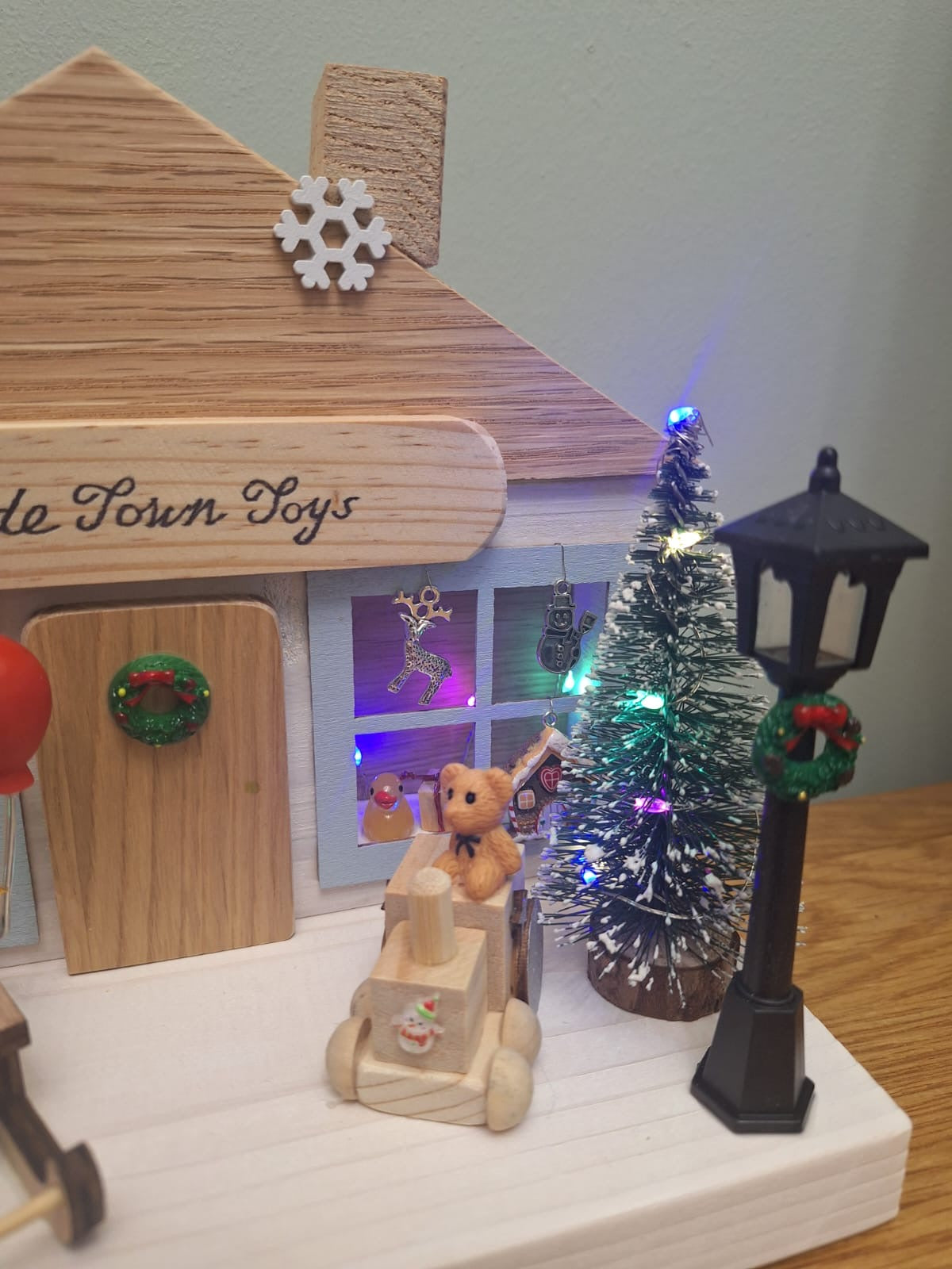 Christmas olde town toy shop