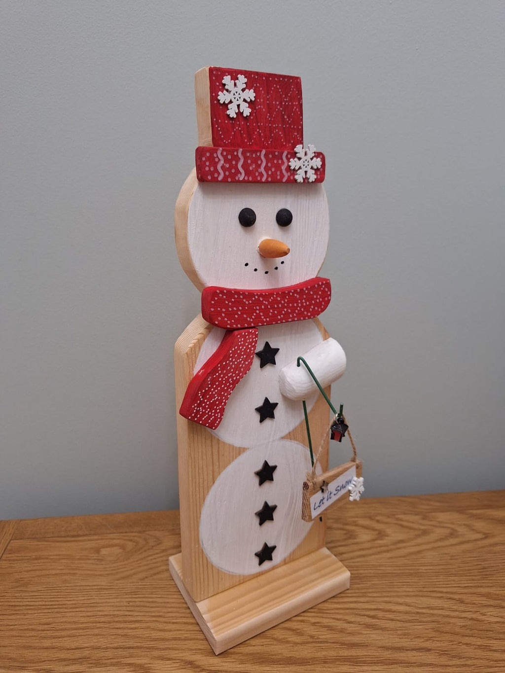 Solid pine snowman