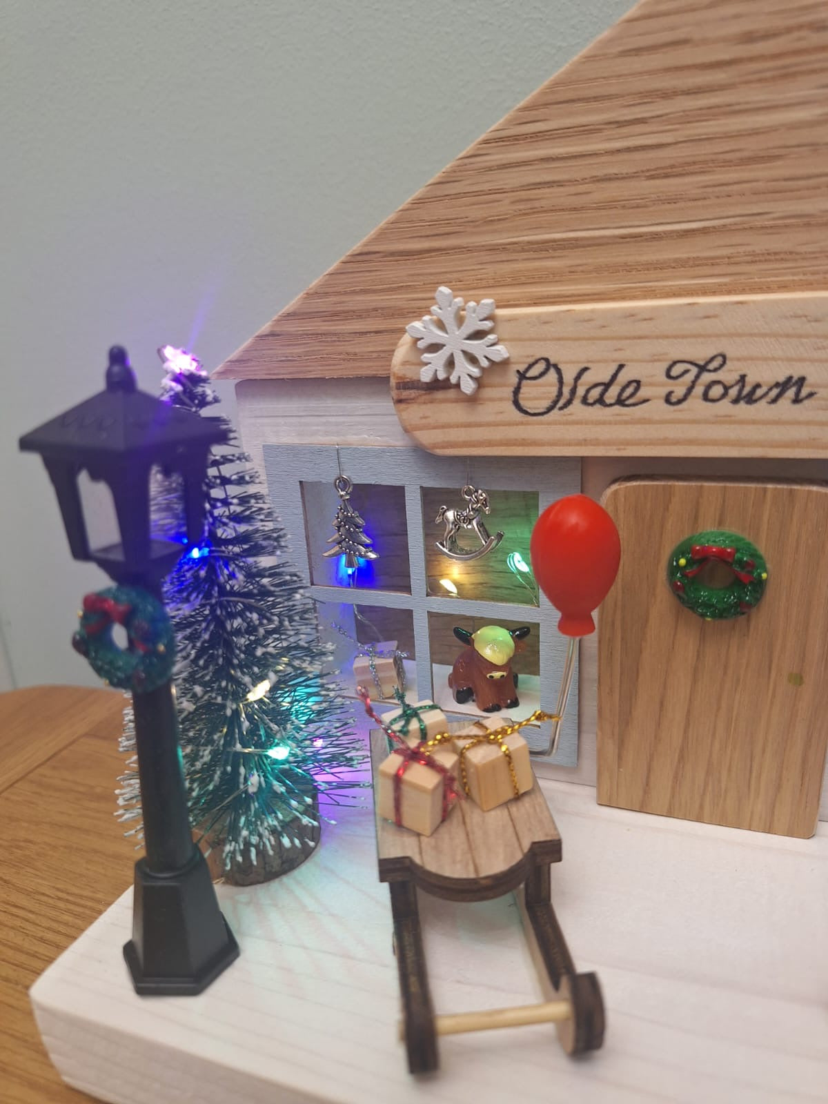 Christmas olde town toy shop
